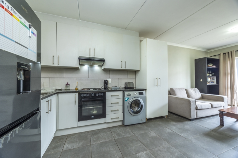 To Let 2 Bedroom Property for Rent in Mooiberge Western Cape